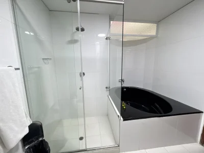 Suite 302 con jacuzzi del Hotel Boutique Luxury en Cali